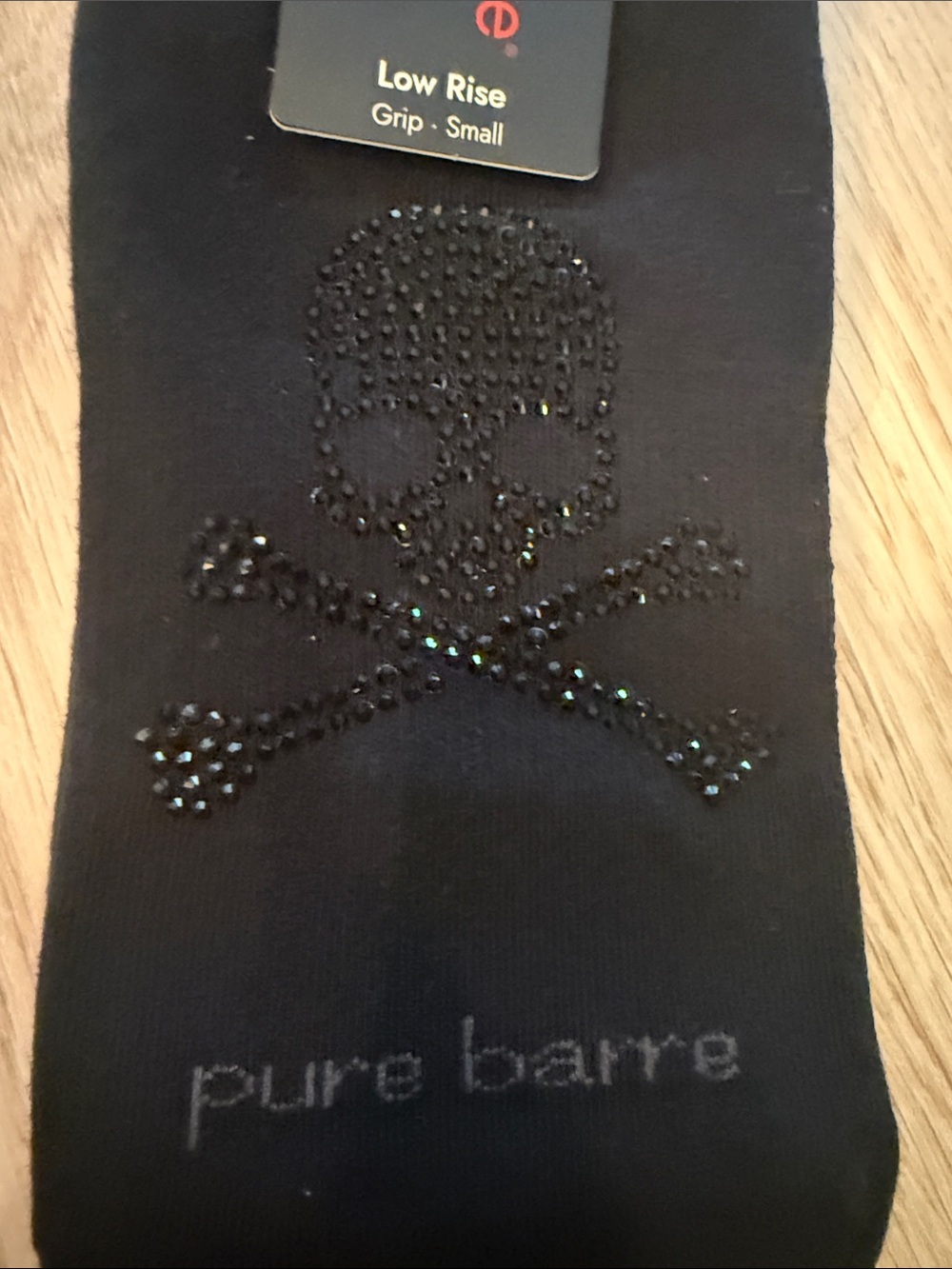 💀 Pure Barre Black Low-Rise Grip Socks with Rhinestone Skull 💀